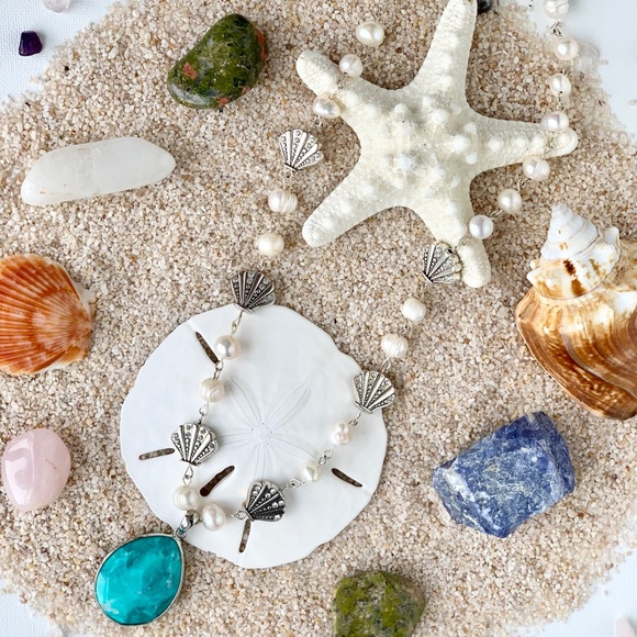 🐚Shell & Pearl Gemstone Necklace - Picture 5 of 5